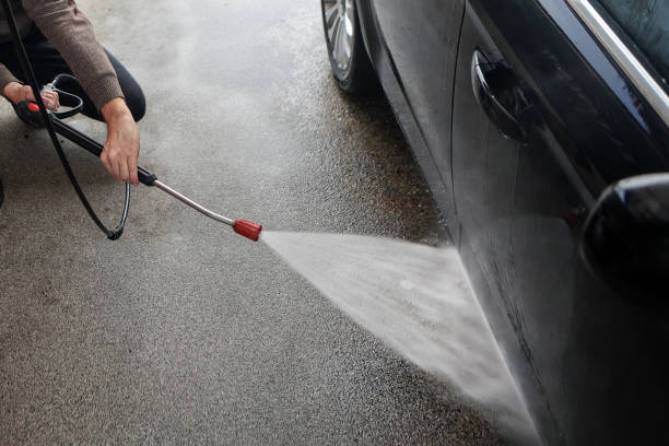 Why Choose Our Certified Pressure Washing Experts for Your Project Needs in Huguley, AL?